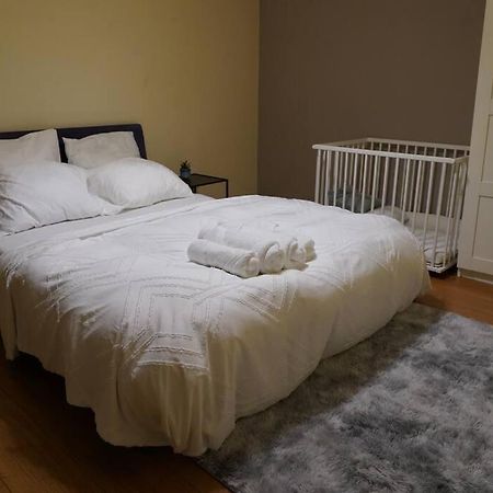 Family Friendly 1 Bed Appartment Bryssel Exteriör bild