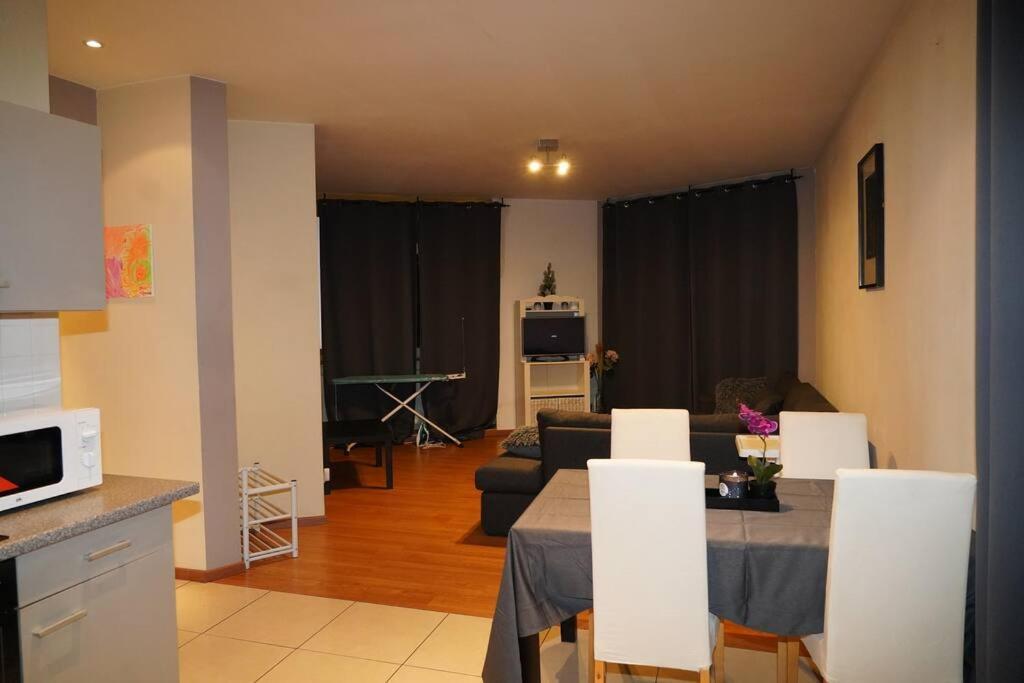 Family Friendly 1 Bed Appartment Bryssel Exteriör bild