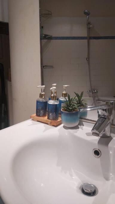 Family Friendly 1 Bed Appartment Bryssel Exteriör bild