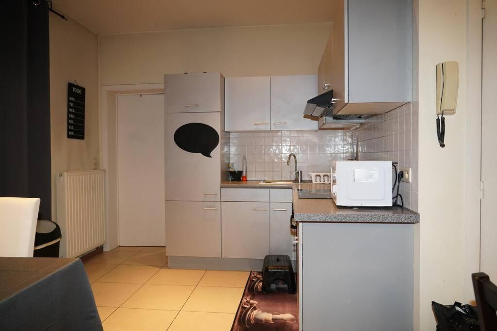 Family Friendly 1 Bed Appartment Bryssel Exteriör bild